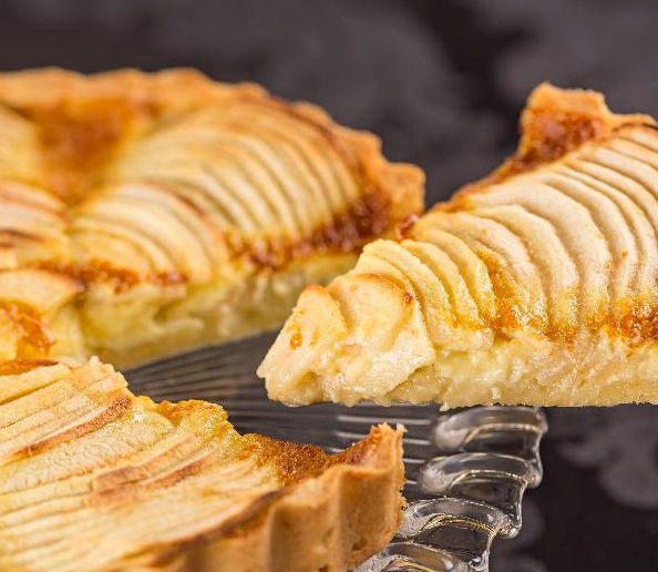 Tarte aux pommes au alsacienne